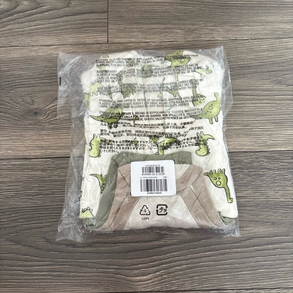 Old Navy Baby Boy Dinosaur Sleep N Play with 2 Onseie Bodysuits